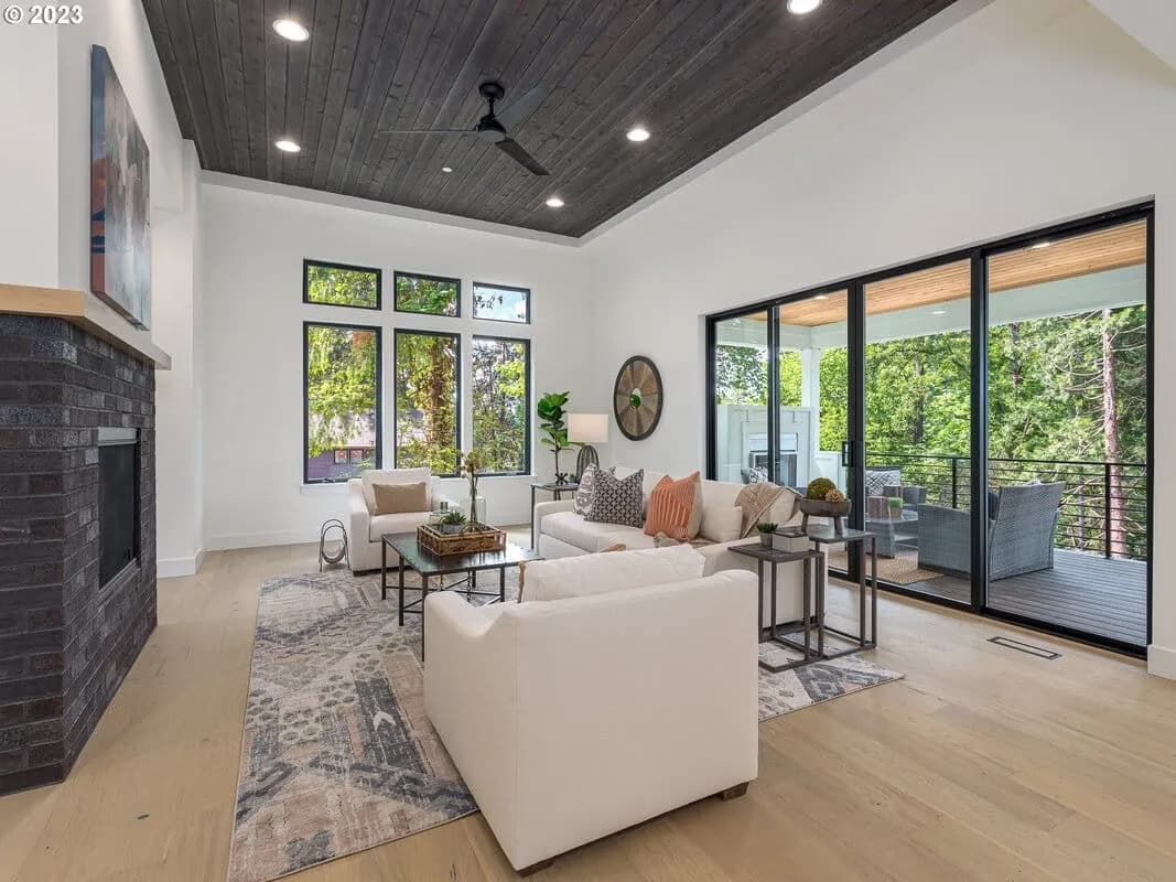 Silverton housing — era 1